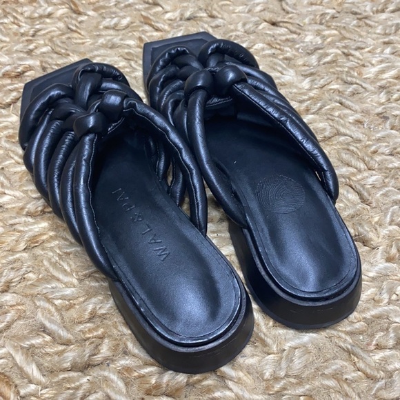 J.Crew x Wal and Pai sandals $298 bc258 - Picture 2 of 3